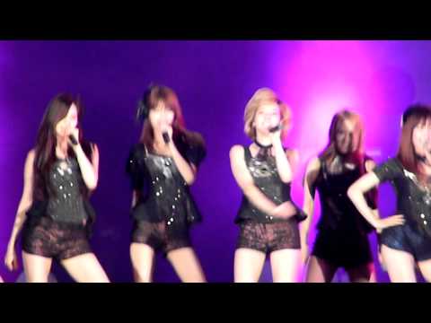 [120712] SNSD Girls' Generation (소녀시대) "Mr. Taxi" @ Yeosu World Expo Pop Festival