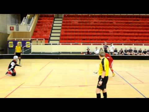 Björn sätter straff!  IBF Backadalen vs. Eken IBK 7-4