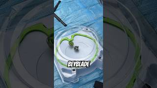 MI PRIMERA VEZ JUGANDO BEYBLADE🫣 #beyblade #japon #shorts