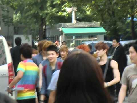 110825 Music Bank - Teen Top arrive