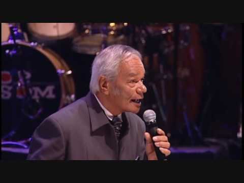 Um Nome - Pastor Vitorino Silva