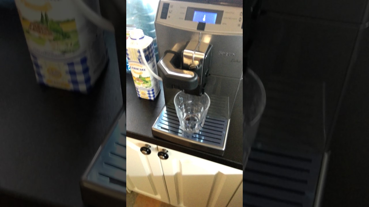 Кофемашина Saeco Lirika One Touch Cappucino Уценка 75810