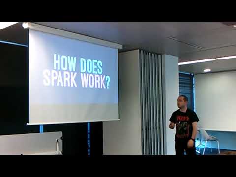 PyBCN June 2018 - PySpark and Arrow - Rubén Berenguel
