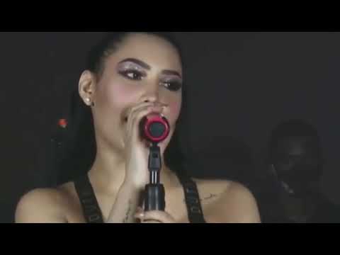 La formulita Ana del Castillo en vivo (concierto online)