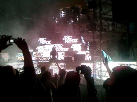 Eric Prydz   live @ Global clubbing Moscow 7 03 11