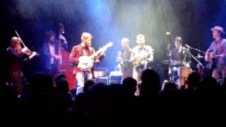 Knob Creek - Steep Canyon Rangers w/ guest Sam Guthridge (clip)