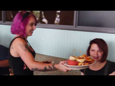 Mamãe está na 39 - Huntington Beach, CA