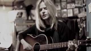 CHRISTINA ROSENVINGE - Tu sombra