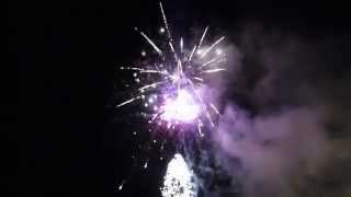 preview picture of video 'Festival de Luces 2013 Fireworks - Villa de Leyva, Colombia - Sun. Dec. 8, 2013'