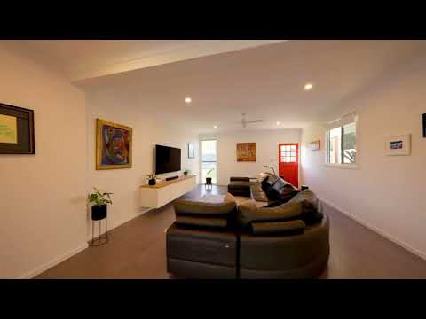 Video for 4 Clifford Street, Woody Point  QLD  4019
