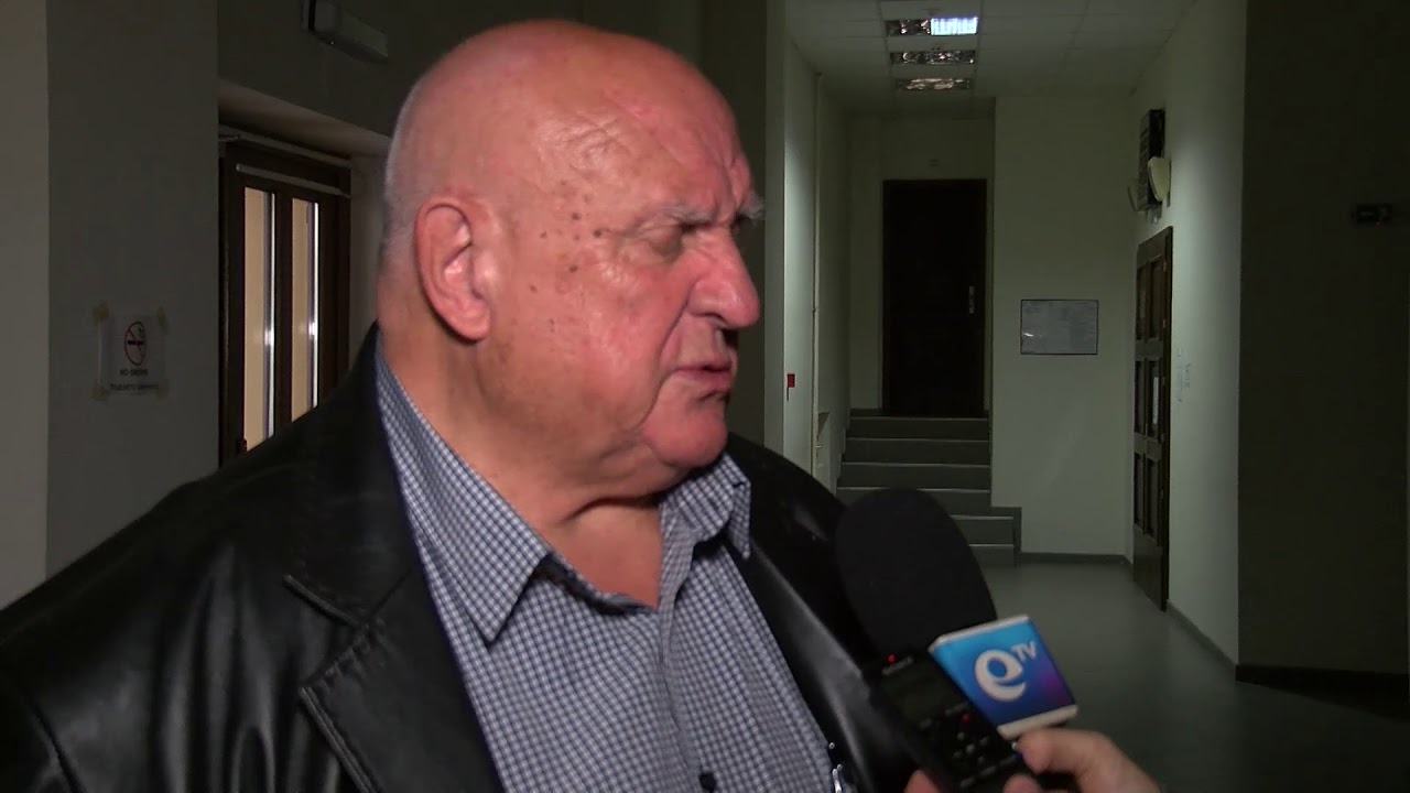 Катунарят обвинен, че е ударил полицай, получи свободата си