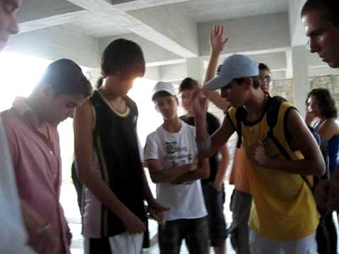 under bridge batalla