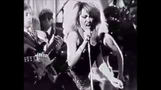 Tina Turner &#39;Overnight Sensation&#39; (Live)
