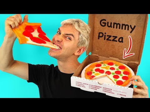 GUMMY FOOD PIZZA!! (GUMMY FOOD VS. REAL FOOD) Video