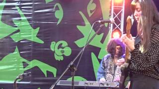 &quot;Both Sides&quot;, She Keeps Bees - Halfway Festival, Juin 2015