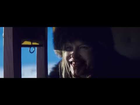 The Hateful Eight official trailer still: stagecoach plowing through a Wyoming blizzard