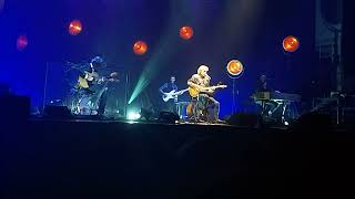 Siamo chi siamo – Ligabue (Teatro Ariston, Sanremo – In Teatro Dedicato a noi tour)