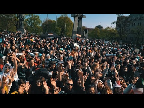 download lagu mp3 mp4 Wyścig Autostopem, download lagu Wyścig Autostopem gratis, unduh video klip Download Wyścig Autostopem Mp3 dan Mp4 Viral Gratis