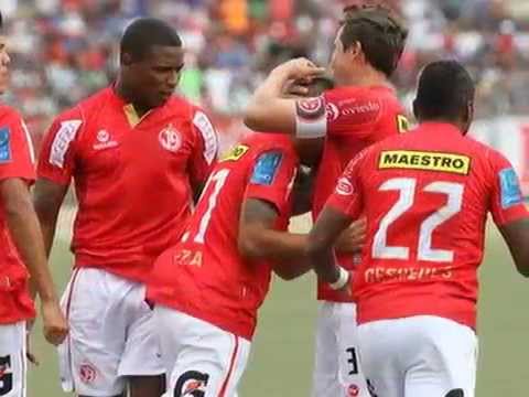 Sale el Ciclón (oficial) - Armando Masse