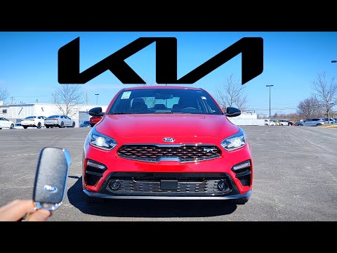 2021 Kia Forte GT // The BEST Sport Sedan for Under $25,000??