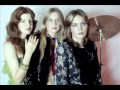 The Runaways: 02-Thunder (Live at the Whiskey 1975)