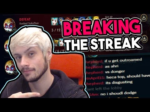 CARRYING GAMES BY ROAMING AS HEIMERDINGER! COMET HEIMERDINGER VS AHRI MID - League of Legends