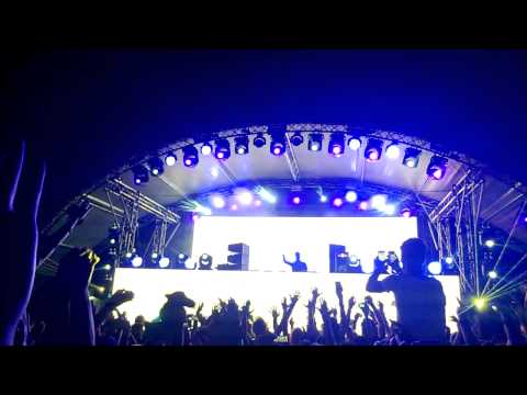 Sebastian Ingrosso Cacao Beach Solar Summer 2013