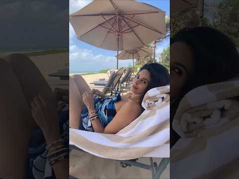 🏖️ #mallikasherawat ENJOYS the sea breeze #beachvibes #shorts