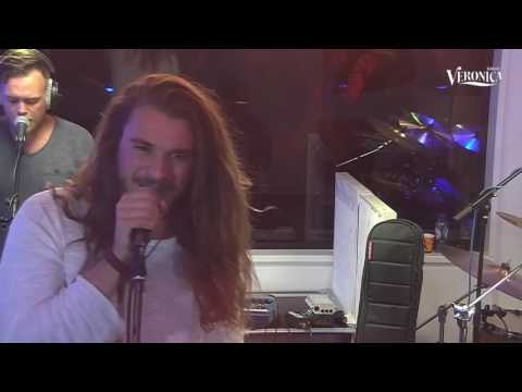 IDENTITY CIRCUS - Wake Up (Live at Radio Veronica)
