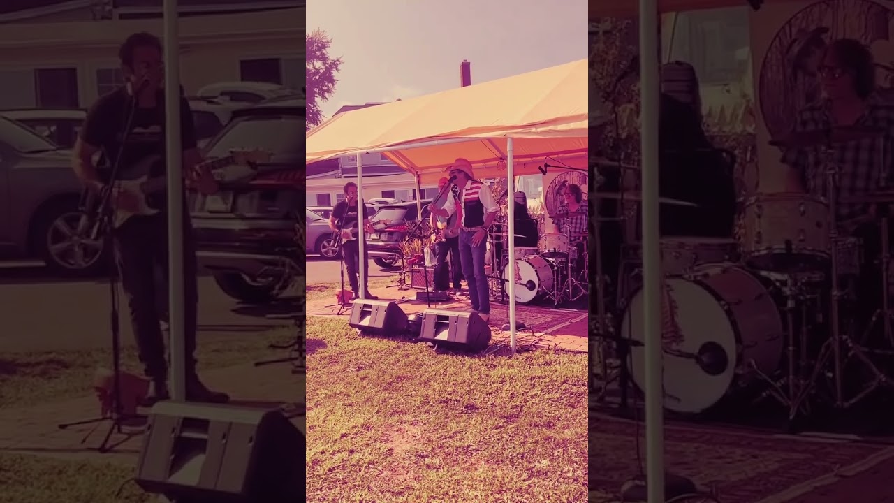 Promotional video thumbnail 4 for Snakeskin Boots