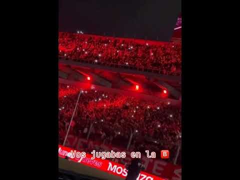 "LA HINCHADA DE INDEPENDIENTE DE AVELLANEDA " Barra: La Barra del Rojo &bull; Club: Independiente &bull; País: Argentina