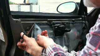 Repairing power window on Buick Regal LS 2002 (Part 1/3)
