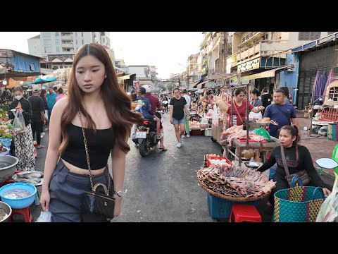 Awesome CAMBODIAN Street Food 2026 - Walking Tour in Toul Tom Poung Market, Phnom Penh City