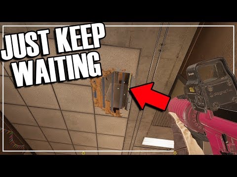 Solo Smurf: Patiently Holding Angles - Rainbow Six Siege