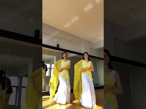 Radha kaise na jale!🌼 #youtubeshorts #dance #trending #shorts #viral #shortvideo #viralvideo #fyp