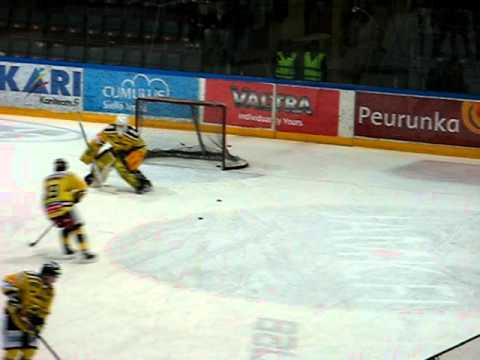 Jyp- Saipa harjoitelua