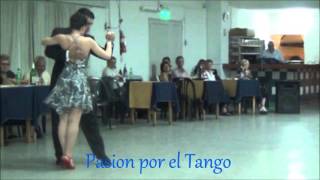 YASMINA MAMANA y ARIEL TARITOLAY bailando el tango INDIO MANSO en la milonga LA ADELINA TANGO