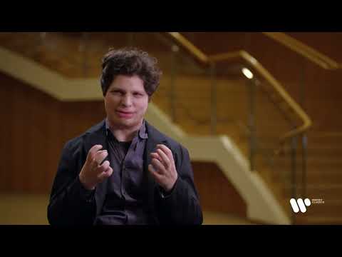 Augustin Hadelich New Album "Recuerdos" (2022): Sarasate/Bizet, Prokofiev, Britten, Tarrega