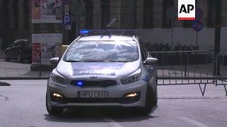 Download lagu Polish roads closed ahead of pope's arrival mp3