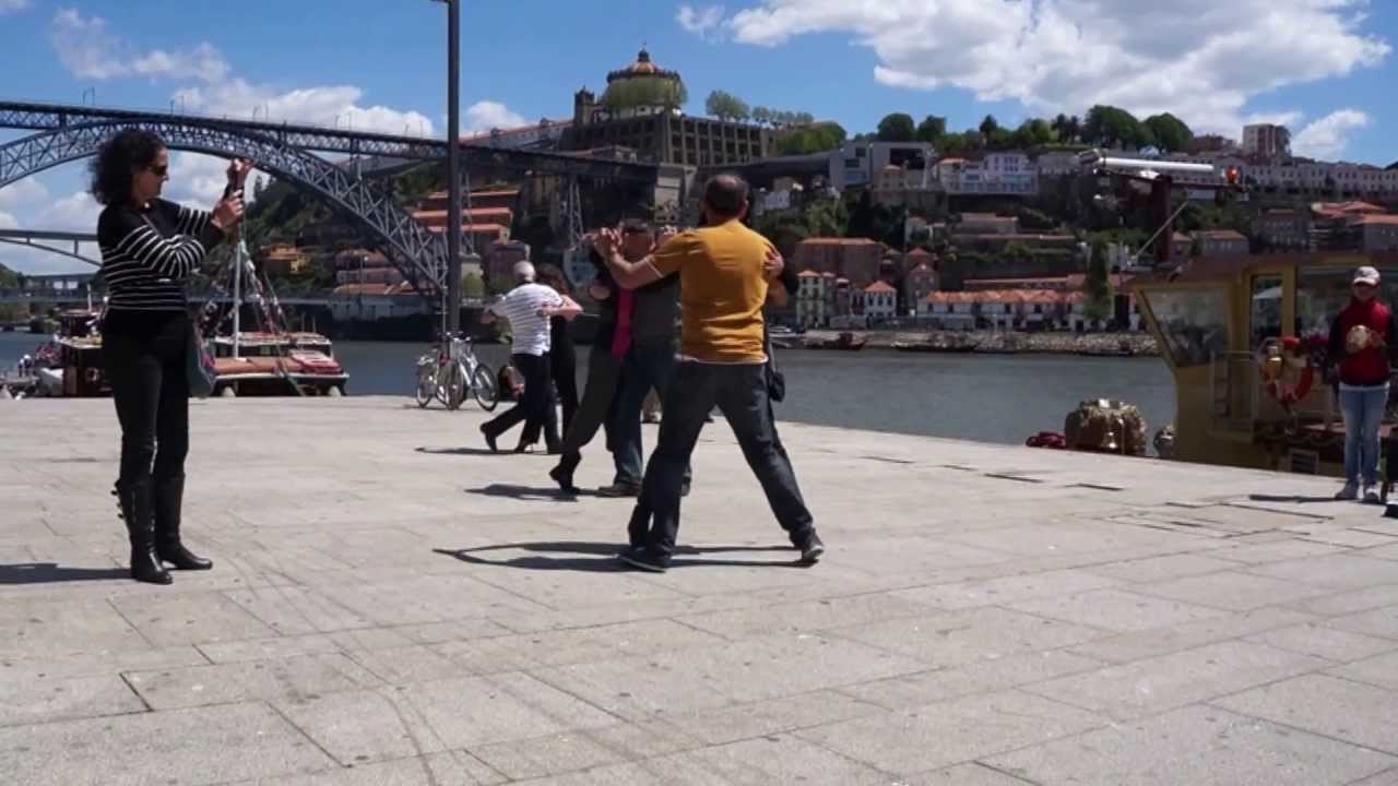 Juana García y Julio Robles - "Vals-musette"