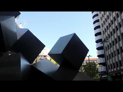 Plaza Emilio Jiménez Millas-Plaza de los cubos Madrid 13 octubre 2021  -  703 23 1890 PLANEt26