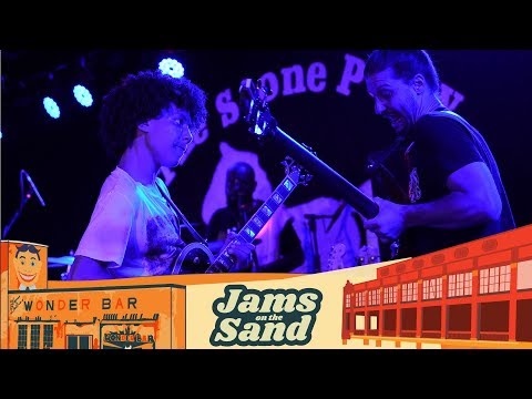 Brandon Taz Niederauer "I Can't Live" Live at Jams On The Sand