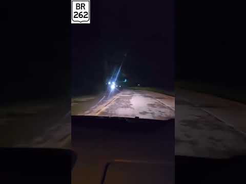 Buracos e má sinalização na BR 262 em Matipó MG.