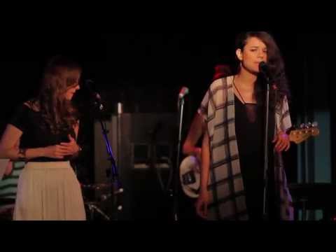 Keep Coming Back To You (Live) - Melissa McMillan
