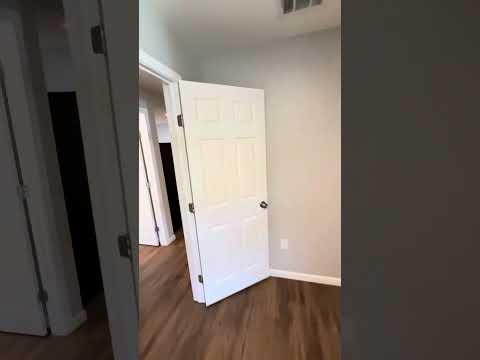 510_Three Southsiders_706 - Video 2 of 2