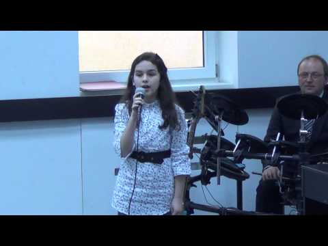 Biserica Baptista Unu Sighet - Cântare Crina Ulici - Dacă azi renunți la tot