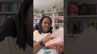 Sue mail ep.115 💌 @owlcrate unboxing 🫶🏾 #bookunboxing #owlcrate #specialeditionbooks