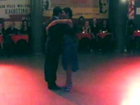  Roxana Suarez  and  Sebastian Achaval  are  dancing  to  the  milonga  "  Milonga Brava  "
