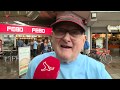 Senioren doen flashmob bij station Almere Centrum