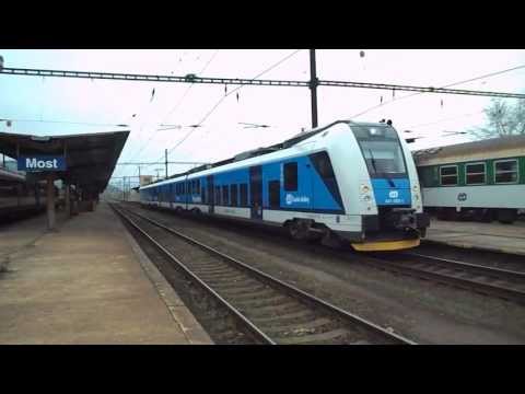 Odjezd vlaku Os 6817 (ČD 440.003) - Most, 4. 5. 2013